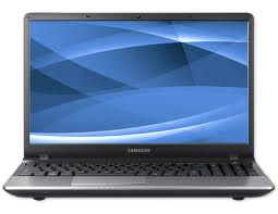 Samsung NP300E5Z-A04SR