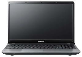 Samsung NP300E5A-S02RS